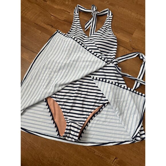 J. Crew Halter wrap swim dress size 6 - Picture 5 of 8